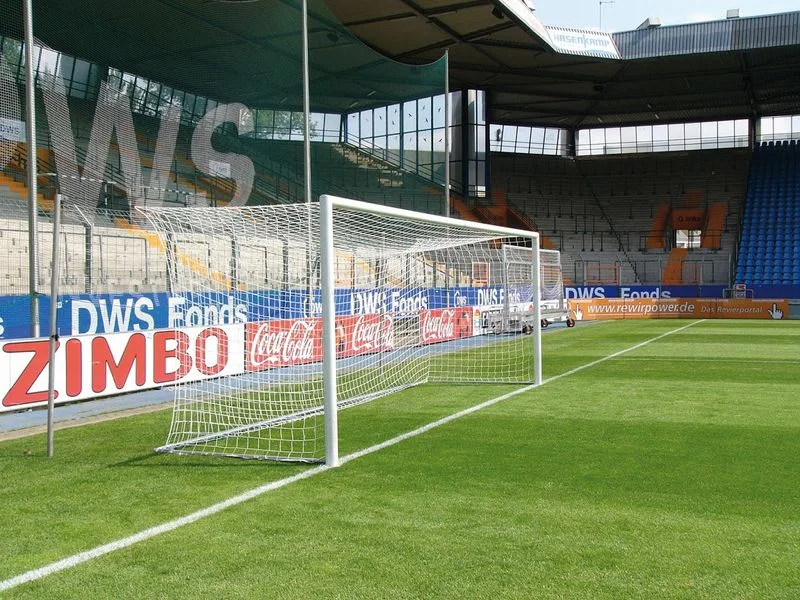 Eckverschweißtes Fußballtor, Typ 1, in Hülsen stehend - Weiß Direkt Vom Hersteller
