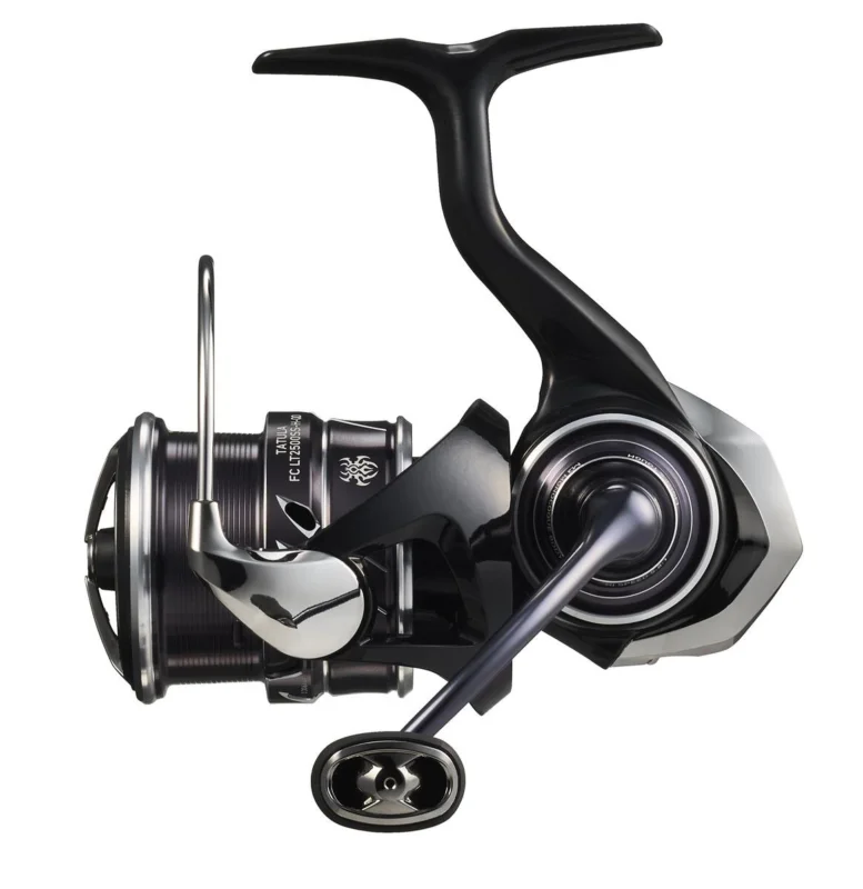 Daiwa 23 Tatula FC LT 2500 SS-H-QD Spinnrolle Rabatt