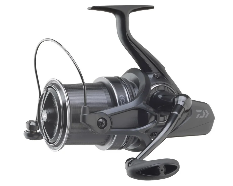 Markenware Daiwa 23 Emblem 45 SCW QD Big Pit Karpfenrolle Weitwurfrolle